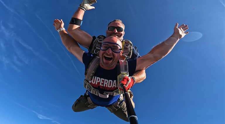 Saut en parachute tandem avec Tours’N Jump